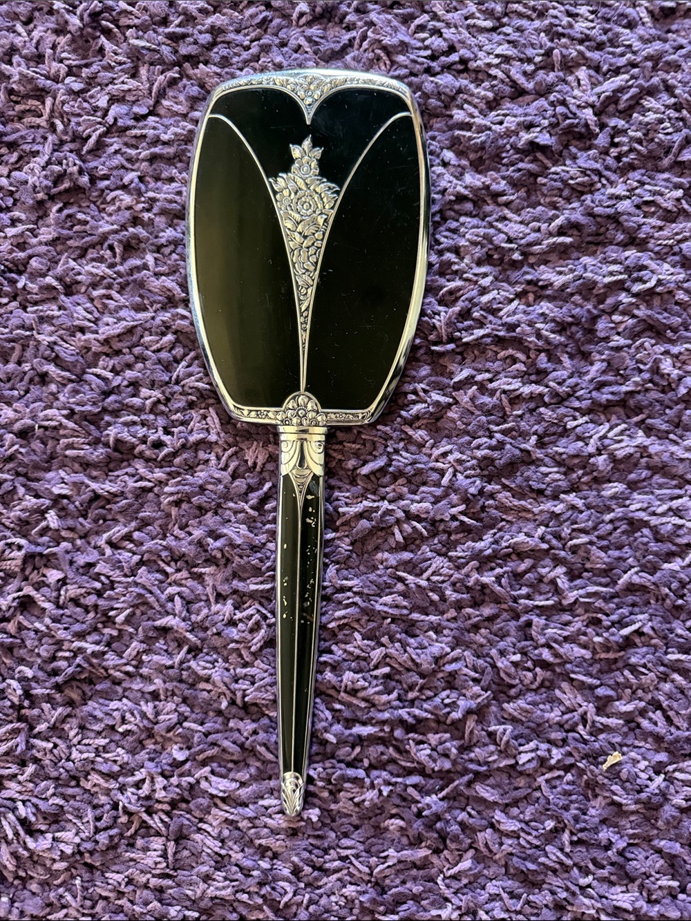 Vintage Art Defo Evans Vanity Hand Mirror 
Silver Tone Floral Detail